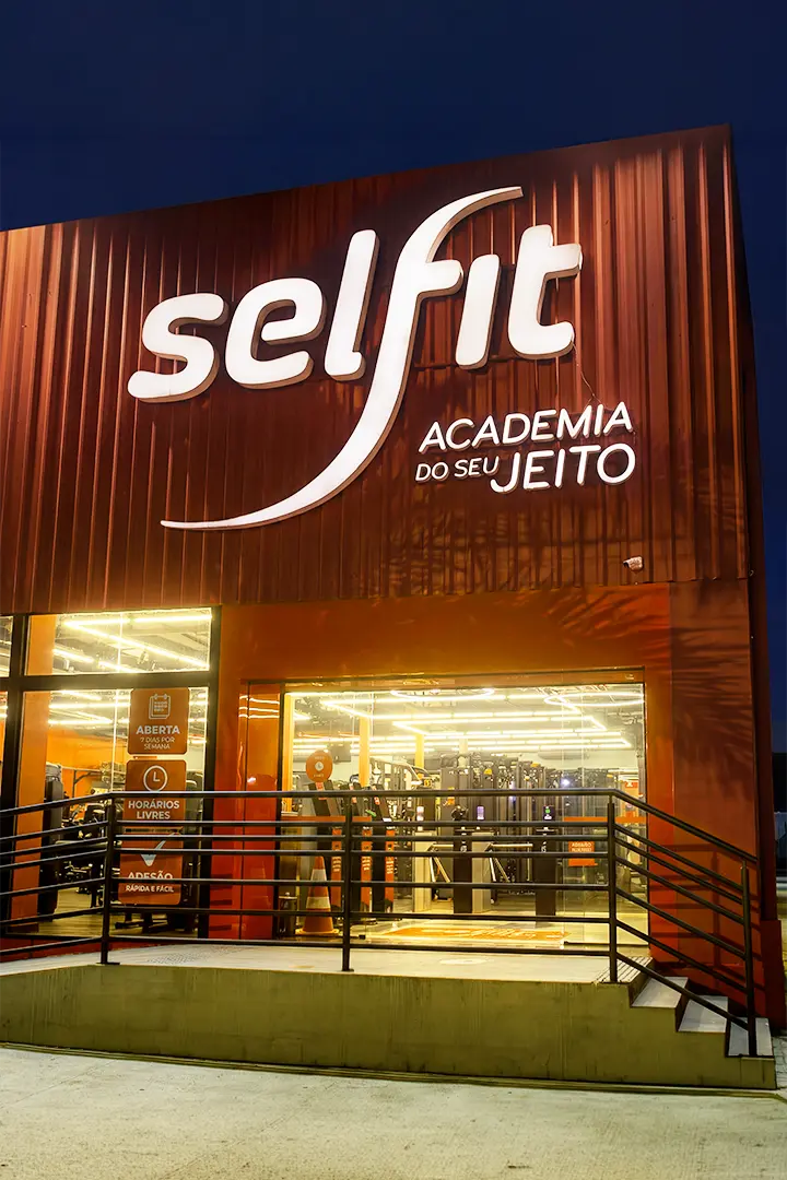 Fachada Selfit